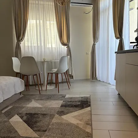 Nord Lotus 17 * Mamaia